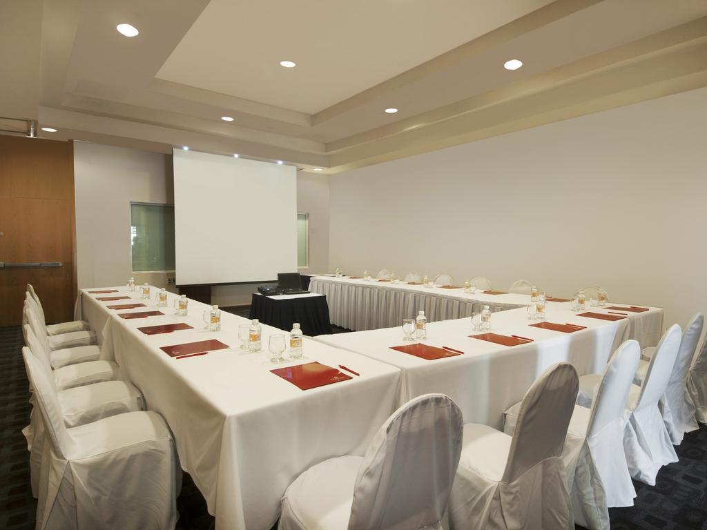 Fiesta Inn Tampico Esterno foto